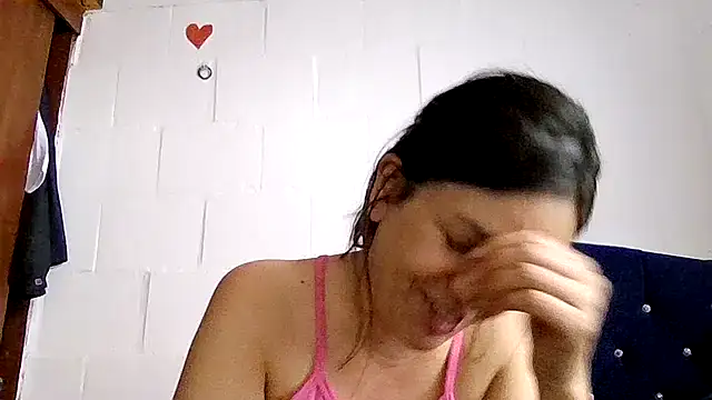 princessbella93's Live Chat Room