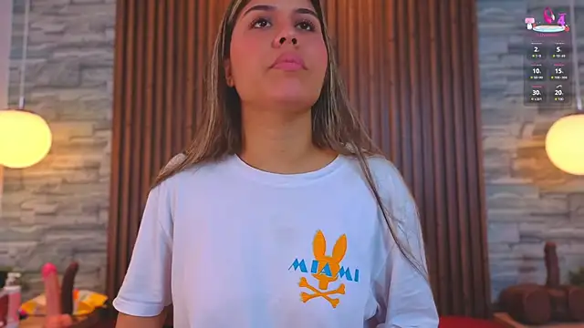 Živá chatovací místnost alannavidal