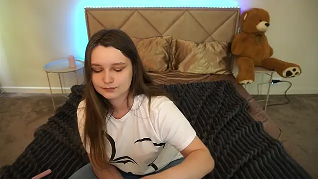 MagicPeachh_ Live Chatrum