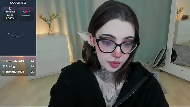 Dixi_Pixi_ чат на живо