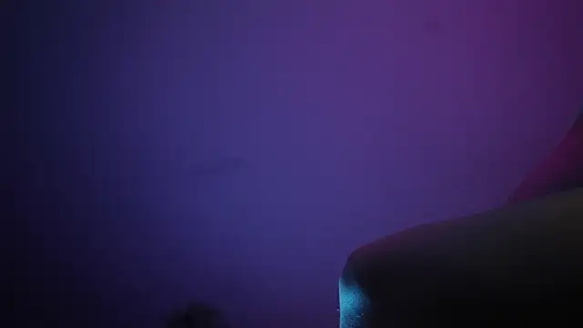 ginger_hugs' Live Chat Room