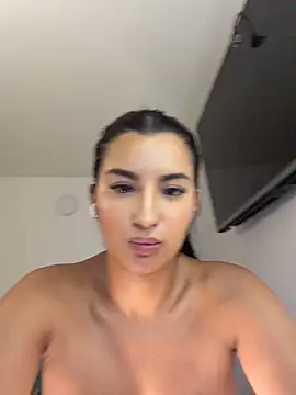 Chat ao vivo de Kimm_khalifa