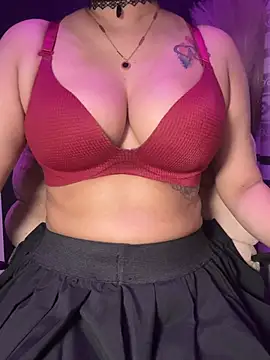 Alana_Queen_X чат на живо