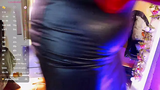 LiaTaylorr – live chatrum
