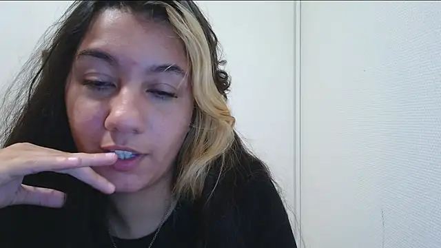 Živá chatovací místnost Blvckweed