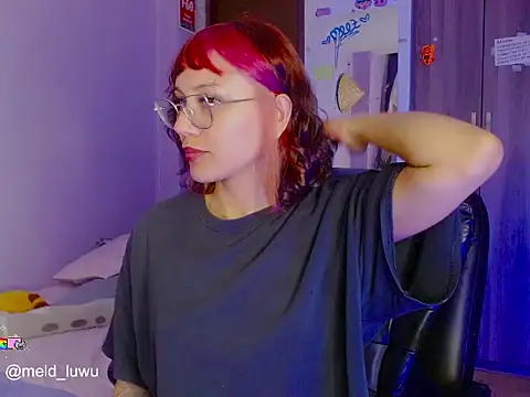 Živá chatovací místnost melissahowl