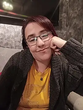غرفة دردشة IsisBlake المباشرة