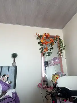 valery_moraのライブチャットルーム