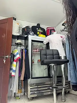 Sala de chat ao vivo de MAREIA_25