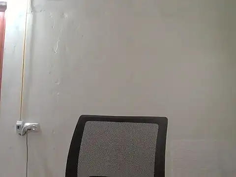 Angela-Eira Live Chatraum