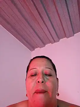 Živá chatovací místnost Fulopp15
