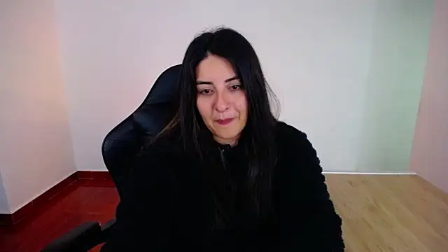 moritalatina Adlı Modelin Canlı Sohbet Odası