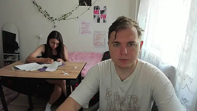 Chat ao vivo de MashkaRay