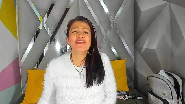 Mulan_sexy01 Adlı Modelin Canlı Sohbet Odası
