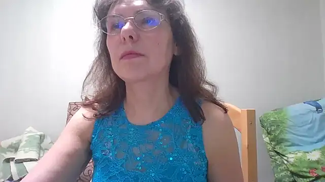 HollyJewel – Kamerová šou