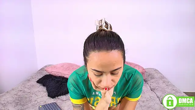 Živá chatovací místnost Jules_n_Gia