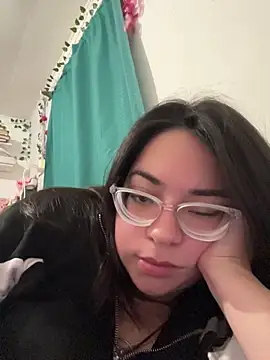 indiegirl666's Live Chat Room