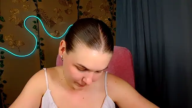Chat soba uživo modela Glory_air