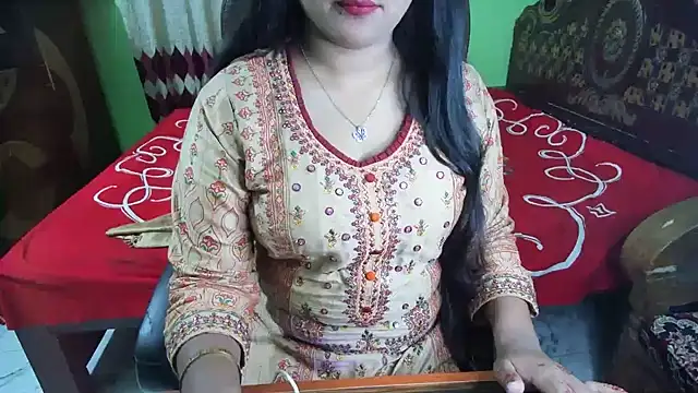 Chat ao vivo de BengaliQueenStar