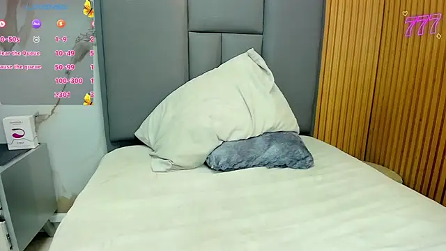 ห้องแชทสดของ SUZETMONACO