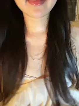 Chatroom en direct de Uyennii02