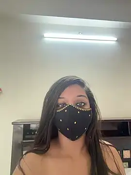 Chat soba uživo modela Sirishateluguammai