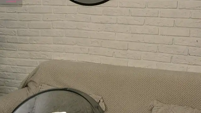 Wendy_D0ll live-chat rom