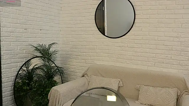 غرفة دردشة Wendy_D0ll المباشرة