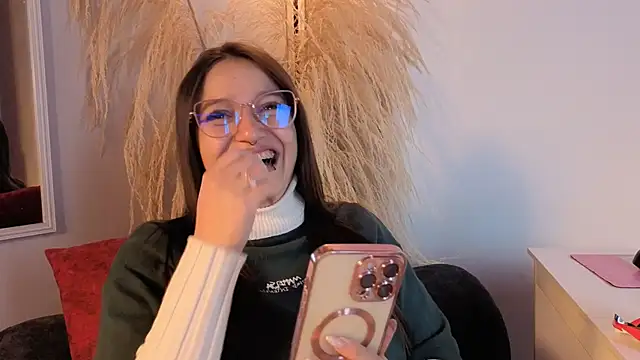 חדר צ'אט בשידור חי של Elecktra_sweet