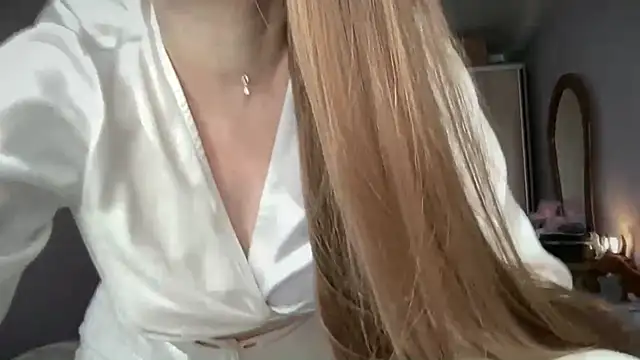 Sala de chat en directo de Viola_sweet