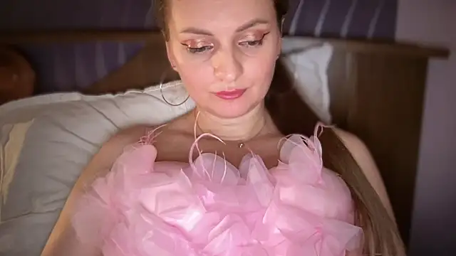 Viola_sweet's Live Chat Room