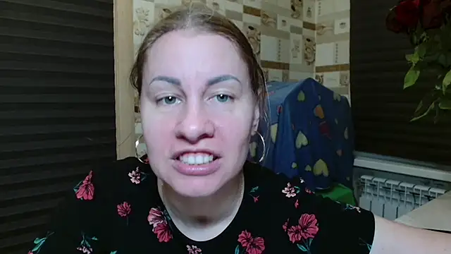 Živá chatovací místnost TherestlessKitty