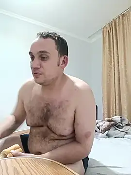 Gussie_Bridie's Live Chat Room