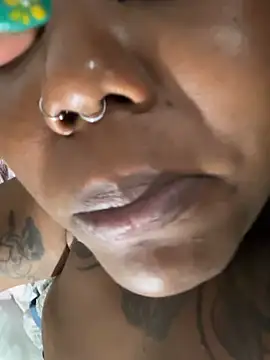 Goddess_Nafeesha Live Chatraum