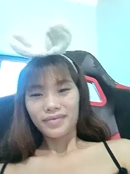 Lonalysexy Adlı Modelin Canlı Sohbet Odası