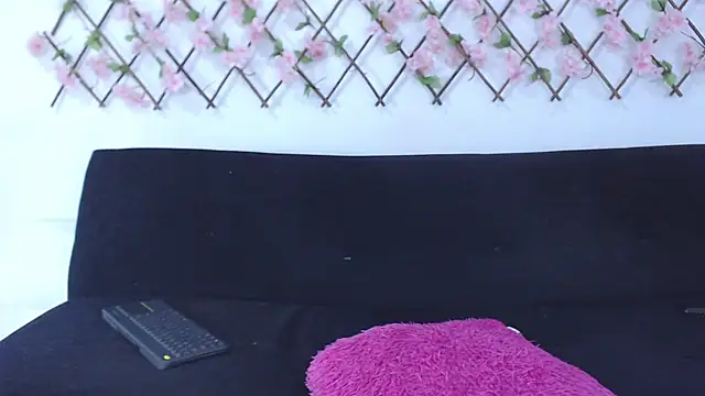 غرفة دردشة tiffany_gomez9 المباشرة