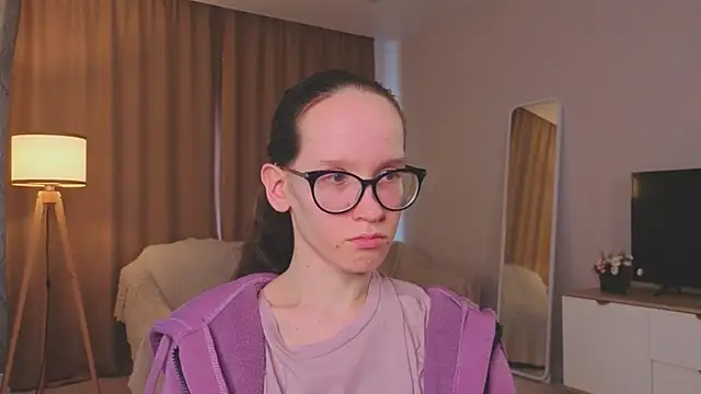 חדר צ'אט בשידור חי של BettyBrowni