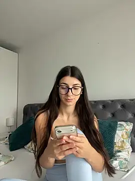 Wildberry_ Adlı Modelin Canlı Sohbet Odası