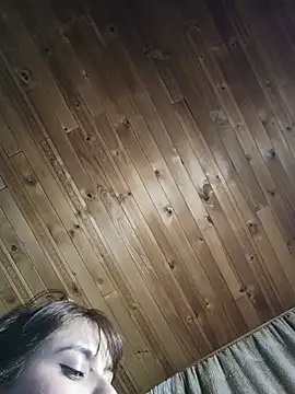 Valeria888 Adlı Modelin Canlı Sohbet Odası