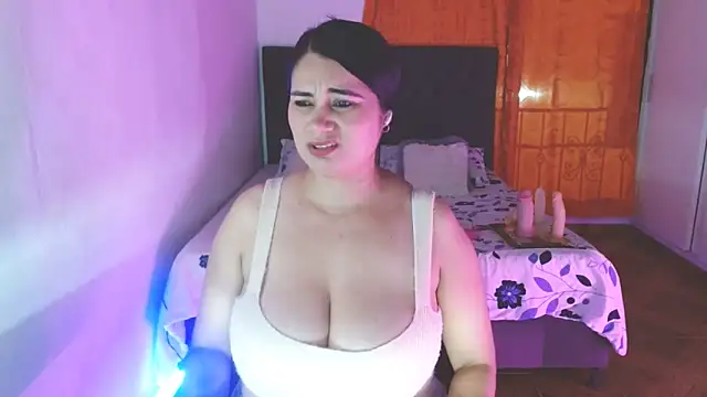 Živá chatovací místnost Kerly_Lopez