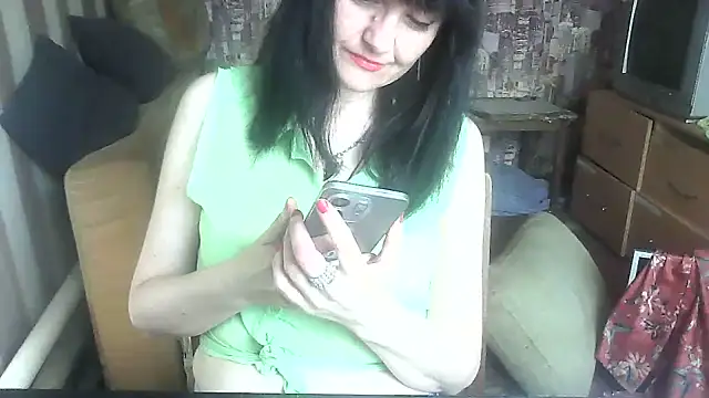 Yana-fiesta's Live Chat Room