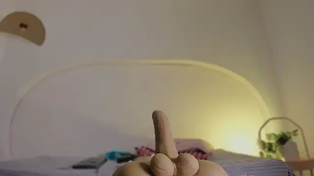 katiepeach_ Adlı Modelin Canlı Sohbet Odası