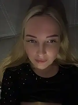 Aleksandrakisn Live chat-huone