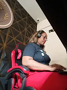 AmbarthSmiith2's Live Chat Room