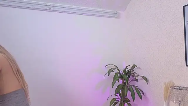 sky_johnson Live Chatrum