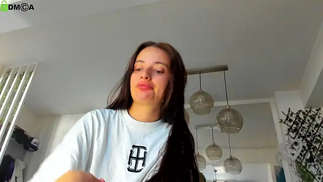 Sala de chat ao vivo de IreneVON