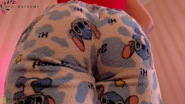 Chat soba uživo modela Eva_Natsumi