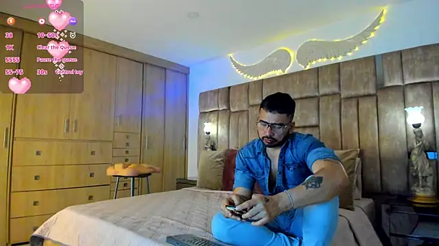 הופעת סקס קאם בשידור חי של petterwilly1
