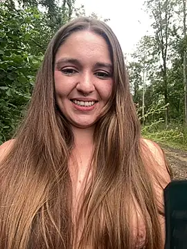 DirtyyoungIna live sex-cam show