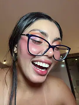 zui_lu Adlı Modelin Canlı Seks Kamerası Şovu